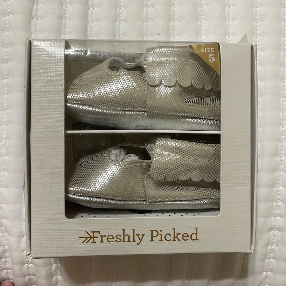 Freshly picked silver lining Mary janes